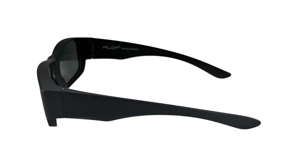 SGL.PO2.HF1 Black frame. Green polarized lens. Size 40x35x148 (3).webp